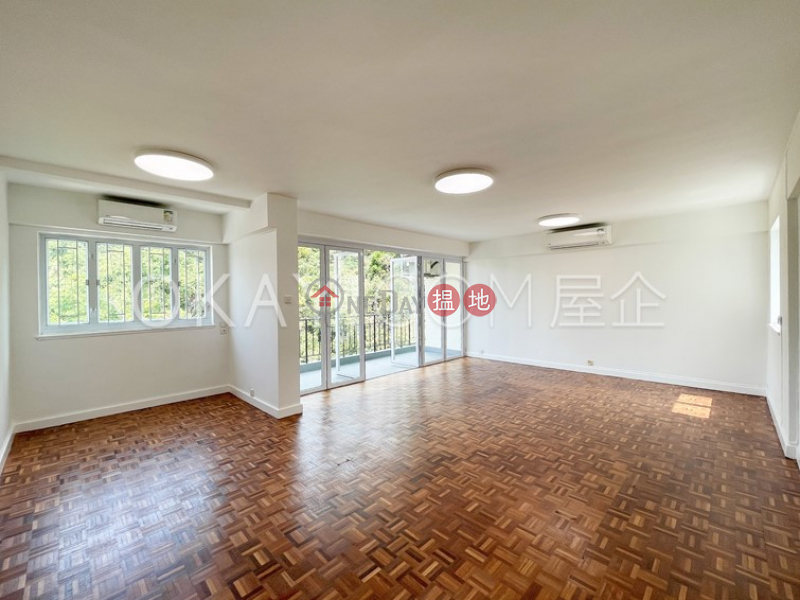 Tasteful 3 bedroom on high floor with balcony & parking | Rental | Alberose 玫瑰邨 Rental Listings