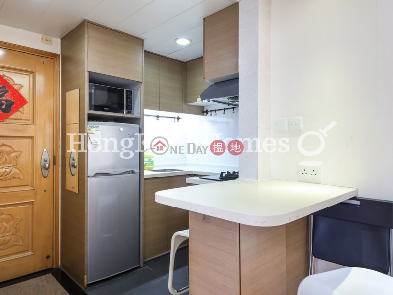 3 Bedroom Family Unit for Rent at Yee Fung Court | 101 Third Street | Western District, Hong Kong Rental | HK$ 24,000/ month