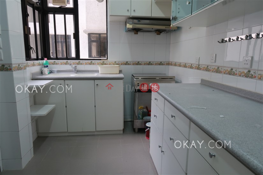 HK$ 56,000/ month Elegant Terrace Tower 2 | Western District, Nicely kept 3 bed on high floor with balcony & parking | Rental