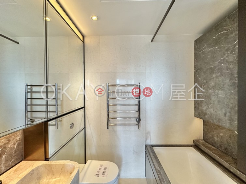 HK$ 29.8M, Arezzo | Western District, Luxurious 3 bedroom with harbour views & balcony | For Sale