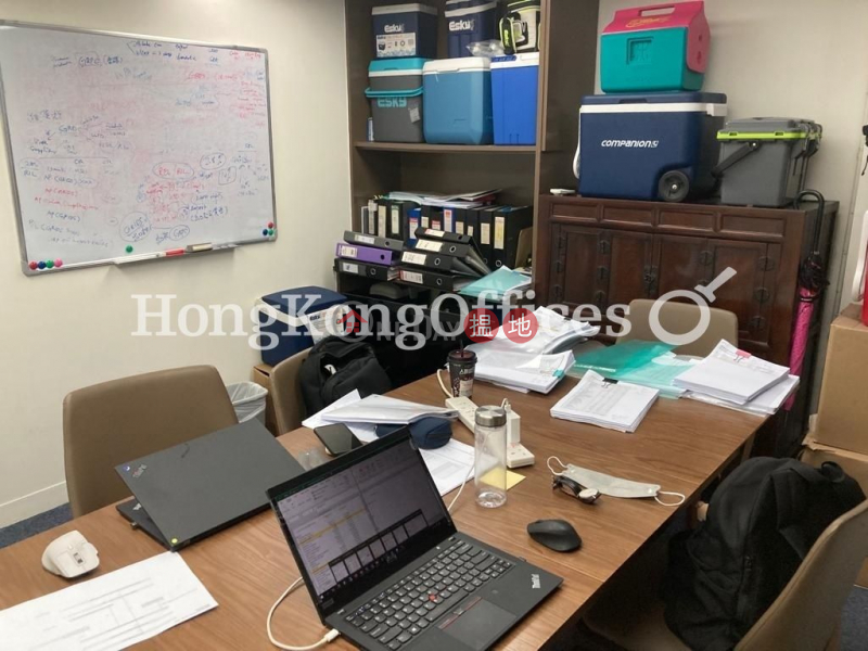 Office Unit for Rent at Car Po Commercial Building | Car Po Commercial Building 嘉寶商業大廈 Rental Listings