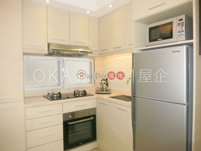 Charming 2 bedroom in Mid-levels West | For Sale | Kin Yuen Mansion 堅苑 Sales Listings