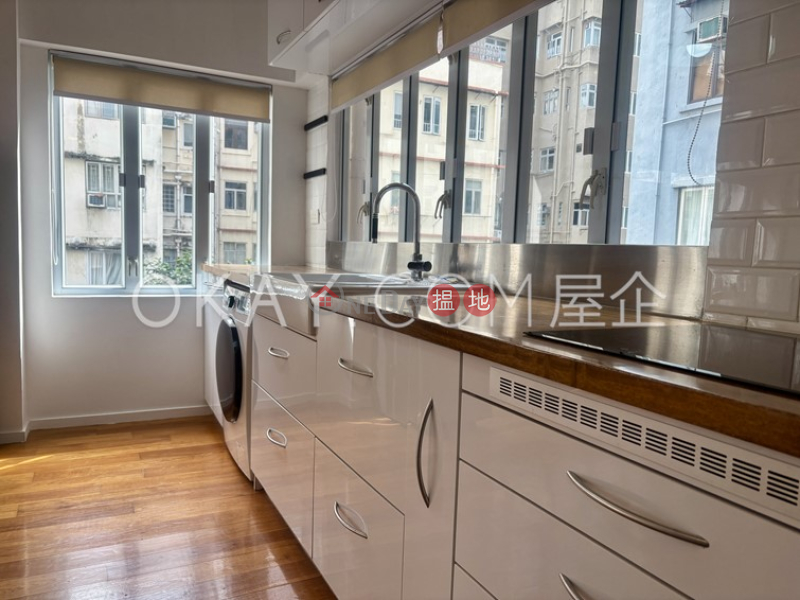 2房1廁恆豐大廈出租單位|灣仔區恆豐大廈(Hang Fung Building)出租樓盤 (OKAY-R60636)