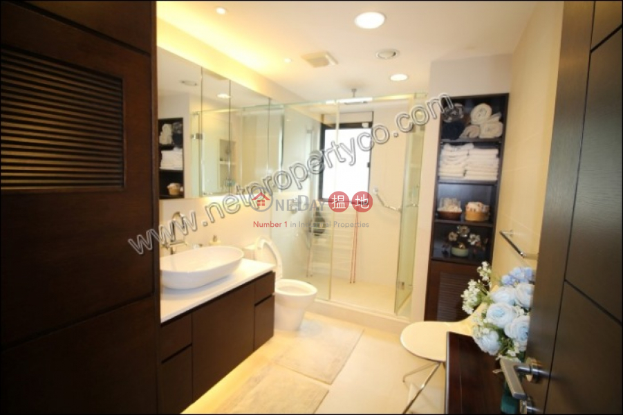 Property Search Hong Kong | OneDay | Residential Sales Listings | 3 Bedrooms Stylish Apartment for Sale