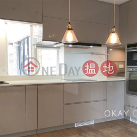 Unique 2 bedroom in Mid-levels West | Rental | Robinson Heights 樂信臺 _0