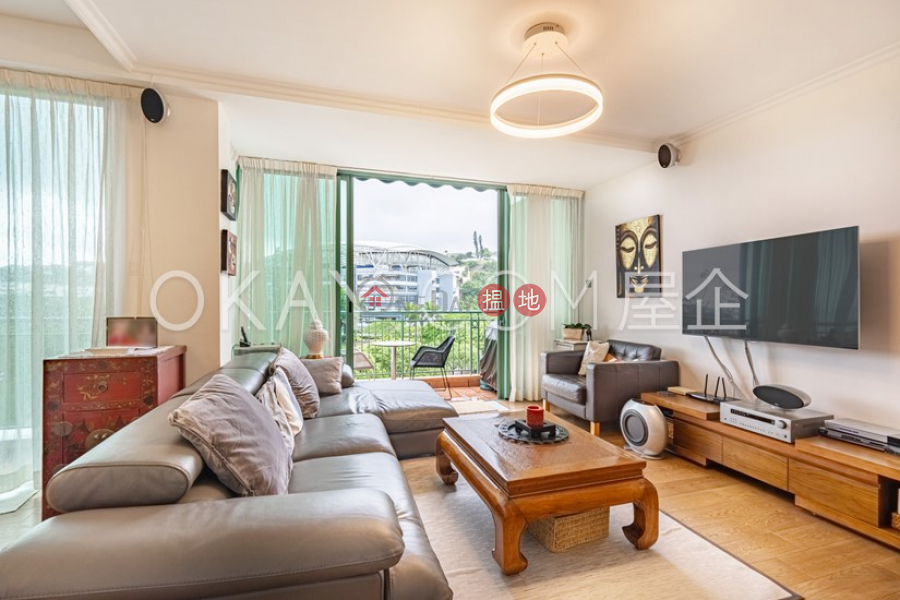 Stylish 4 bedroom on high floor with balcony | For Sale | Discovery Bay, Phase 11 Siena One, Block 52 愉景灣 11期 海澄湖畔一段 52座 Sales Listings