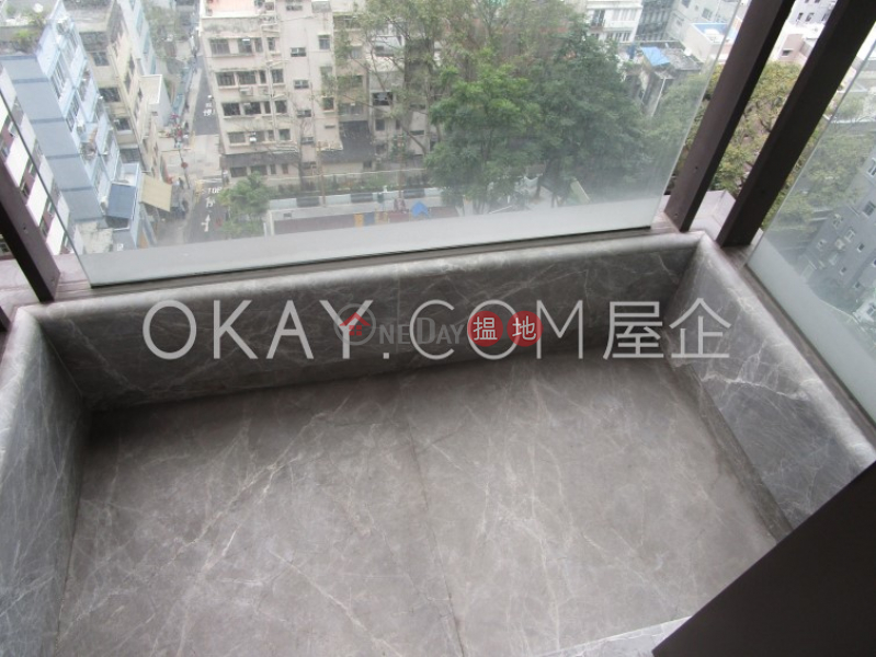 HK$ 14M | The Pierre, Central District, Tasteful 1 bedroom with balcony | For Sale