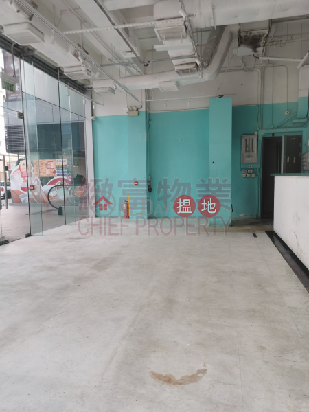 地舖，落地玻璃，門面閣 | 3 Tai Yau Street | Wong Tai Sin District | Hong Kong Rental HK$ 180,000/ month