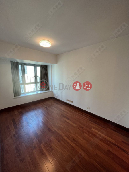 Two bedrooms, one suite, and one study in The Harbourside | The Harbourside Tower 3 君臨天下3座 Sales Listings