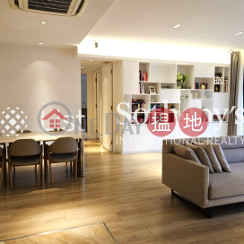 Property for Sale at Regal Crest with 3 Bedrooms