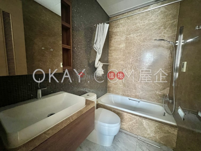 2房2廁,極高層,星級會所,露台《維壹出售單位》458德輔道西 | 西區-香港出售-HK$ 1,980萬