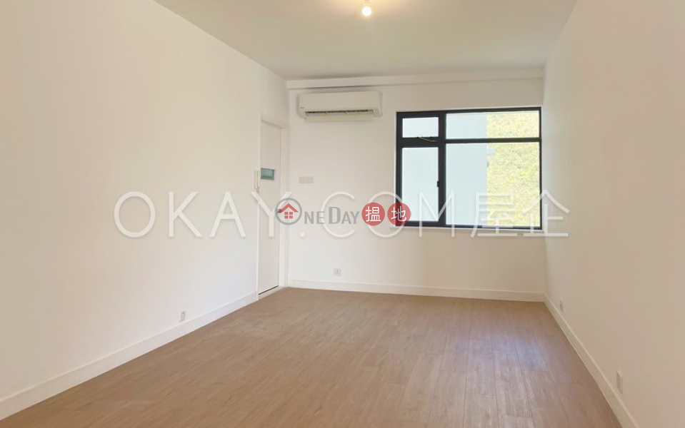 HK$ 113,000/ month, Repulse Bay Apartments Southern District, Efficient 3 bedroom with balcony & parking | Rental
