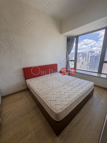 Three-bedroom unit at Grand Austin, Grand Austin Tower 2A Grand Austin 2A座 Sales Listings | Yau Tsim Mong (A4555565)