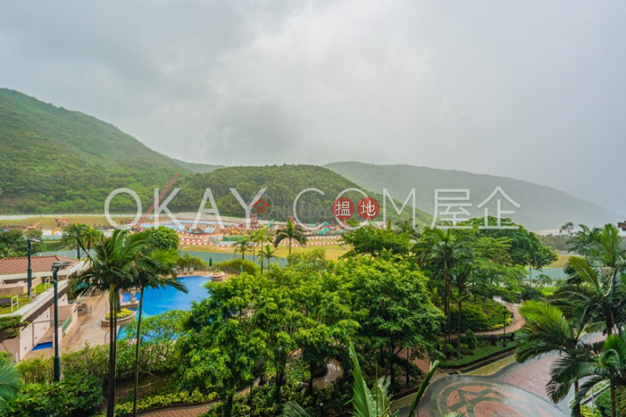 HK$ 25,000/ month | Discovery Bay, Phase 13 Chianti, The Hemex (Block3) | Lantau Island, Unique 3 bedroom with balcony | Rental