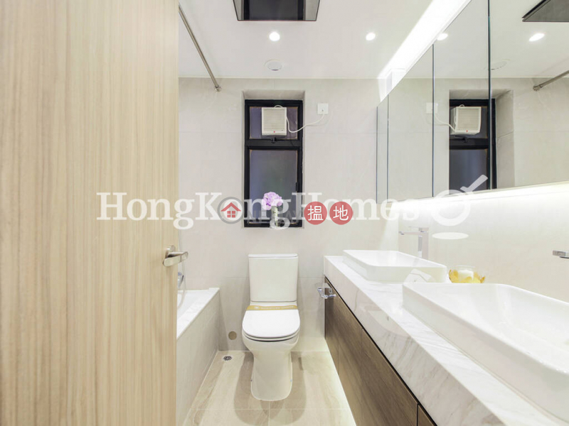 HK$ 96,500/ month Dynasty Court, Central District, 3 Bedroom Family Unit for Rent at Dynasty Court
