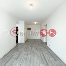 Rare 1 bedroom with parking | Rental, Hillsborough Court 曉峰閣 | Central District (OKAY-R27846)_0