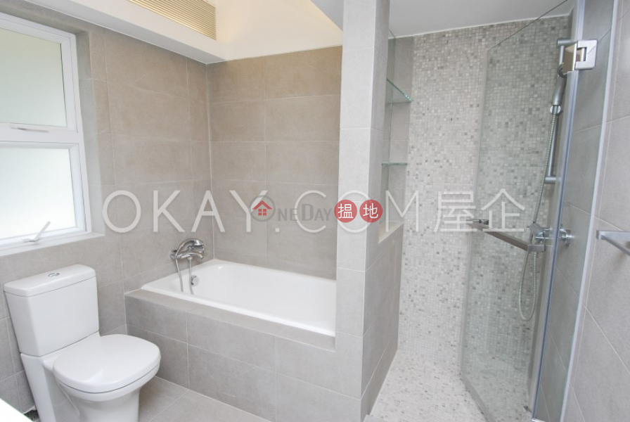 HK$ 72M | Craigmount Wan Chai District, Stylish 3 bedroom on high floor with parking | For Sale