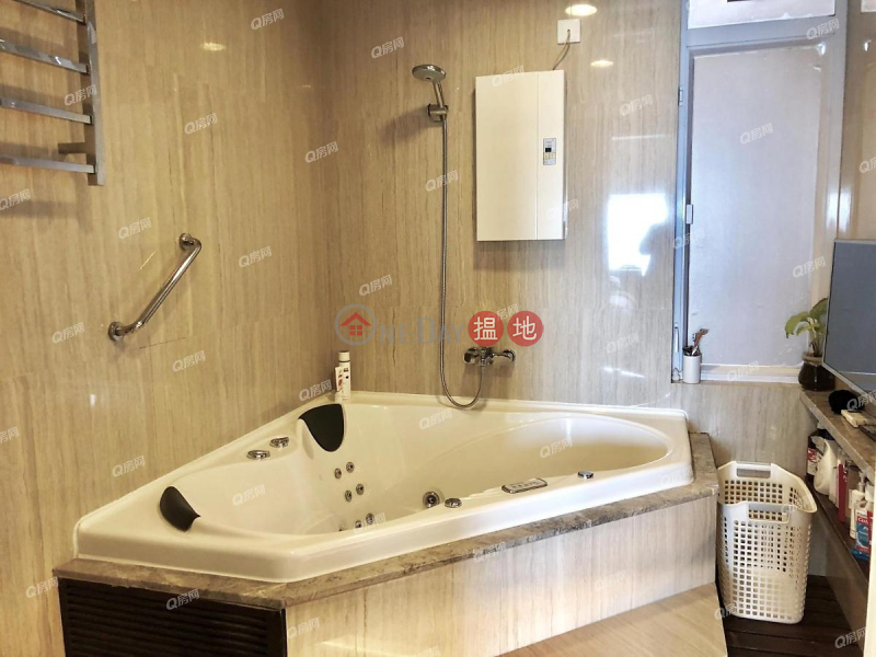 HK$ 55M, Tower 2 37 Repulse Bay Road | Southern District | Tower 2 37 Repulse Bay Road | 3 bedroom Low Floor Flat for Sale