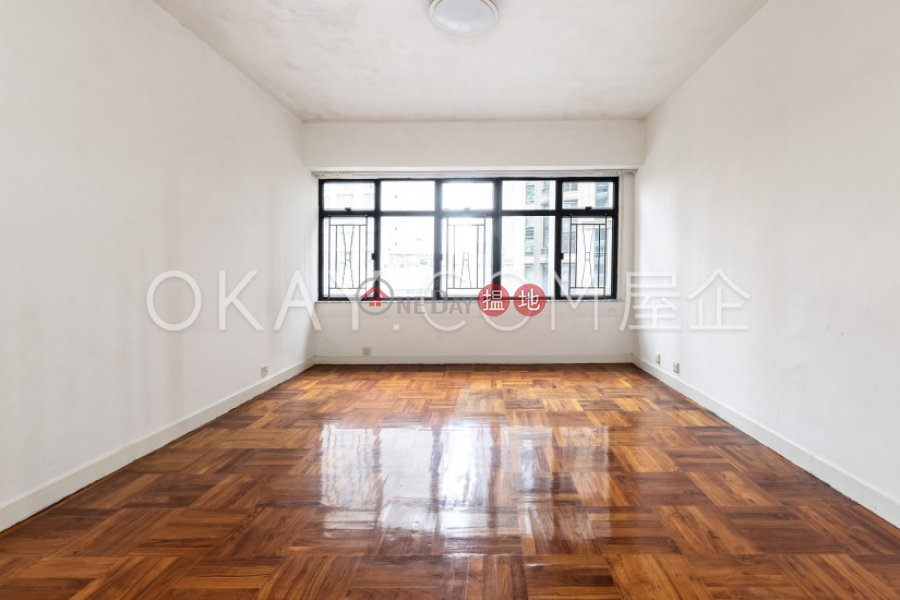 HK$ 63,000/ month | Woodland Garden Central District, Unique 3 bedroom with balcony & parking | Rental