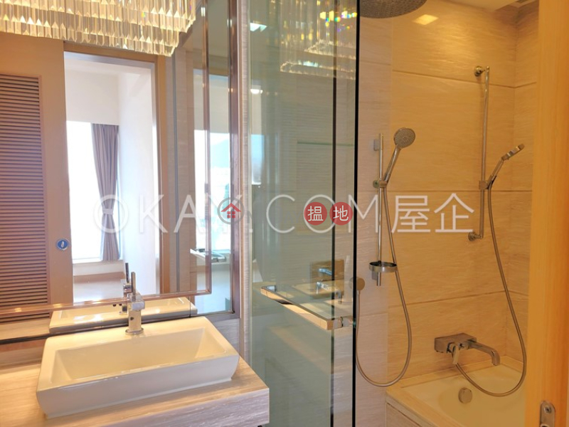 Stylish 2 bedroom with balcony & parking | Rental | Larvotto 南灣 Rental Listings