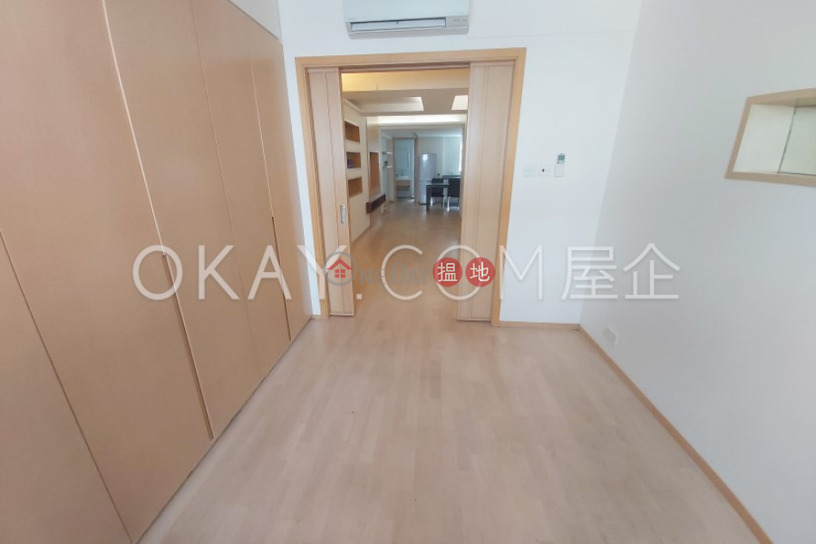 Popular 1 bedroom in Central | Rental, 38-40 Aberdeen Street 鴨巴甸街38-40號 Rental Listings | Central District (OKAY-R4670)