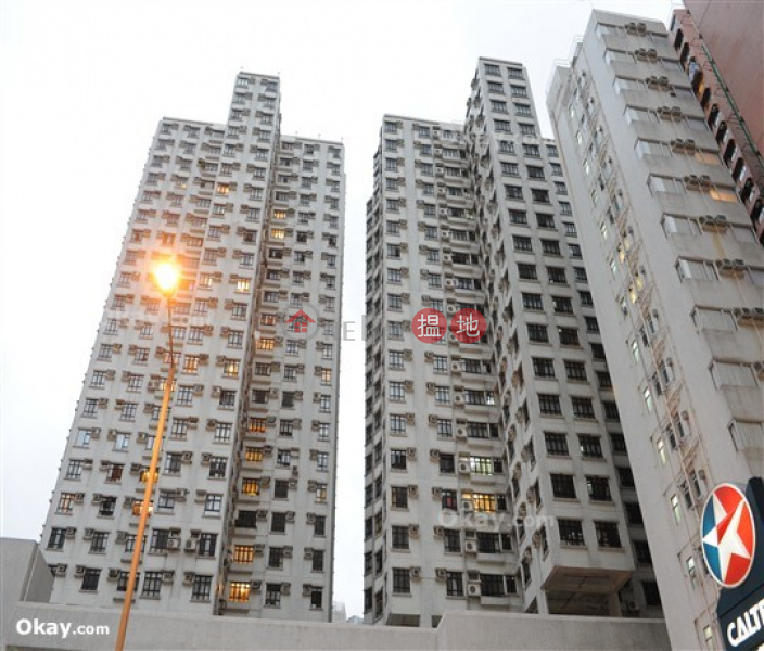 HK$ 27,000/ month, Sherwood Court | Wan Chai District, Practical 2 bedroom on high floor | Rental
