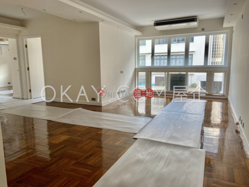Stylish 3 bedroom with parking | Rental, Amber Garden 安碧苑 Rental Listings | Wan Chai District (OKAY-R60470)