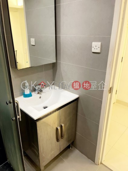 Property Search Hong Kong | OneDay | Residential Sales Listings | Tasteful 2 bedroom in Sheung Wan | For Sale