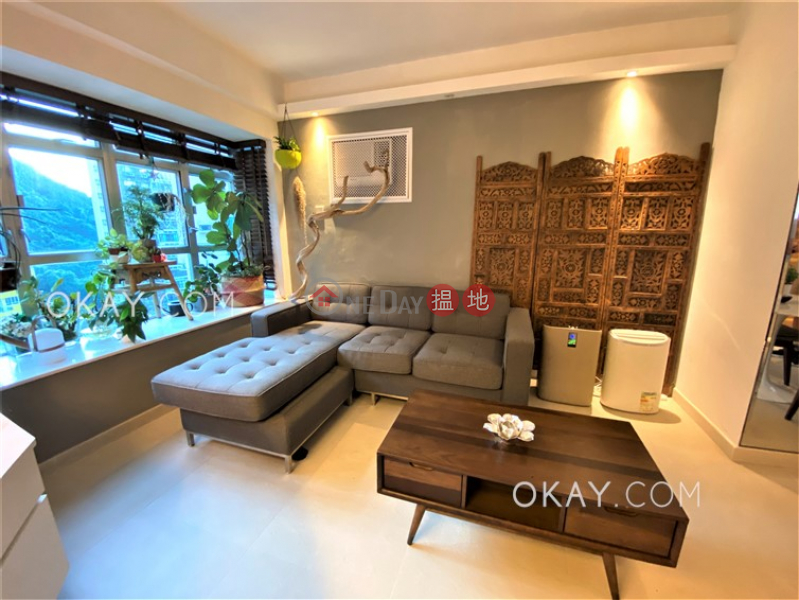 Unique 2 bedroom on high floor with parking | For Sale | Conduit Tower 君德閣 Sales Listings