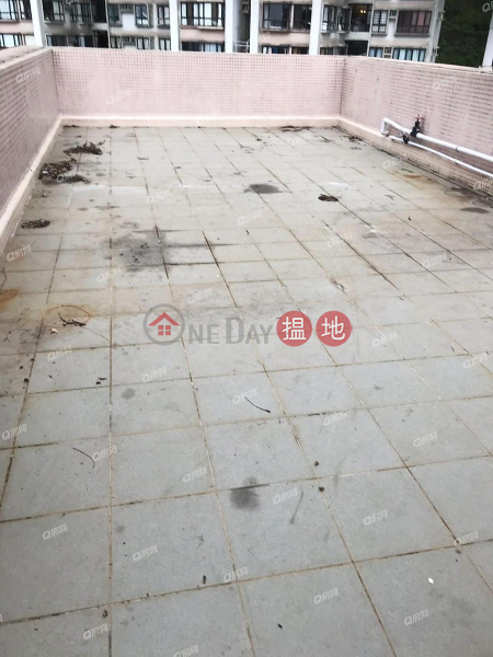 HK$ 36,000/ month, Fairview Height | Central District | Fairview Height | 3 bedroom High Floor Flat for Rent
