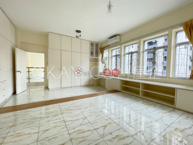 HK$ 53,000/ month | Bayview Mansion, Central District | Rare 3 bedroom with balcony | Rental