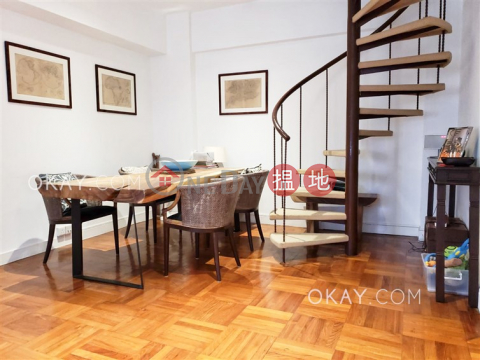 Exquisite 3 bedroom in Mid-levels West | For Sale | Peacock Mansion 孔翠樓 _0