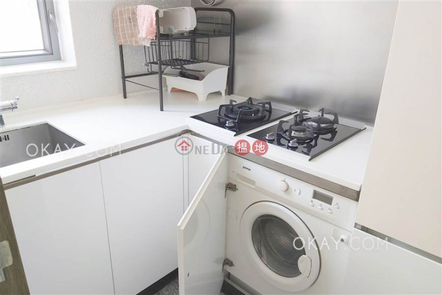 Lovely 1 bedroom in Sheung Wan | Rental, Centre Point 尚賢居 Rental Listings | Central District (OKAY-R84495)