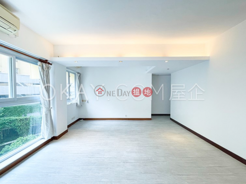 Nicely kept 3 bedroom with parking | For Sale 21-23A Kennedy Road | Wan Chai District Hong Kong, Sales HK$ 16.8M