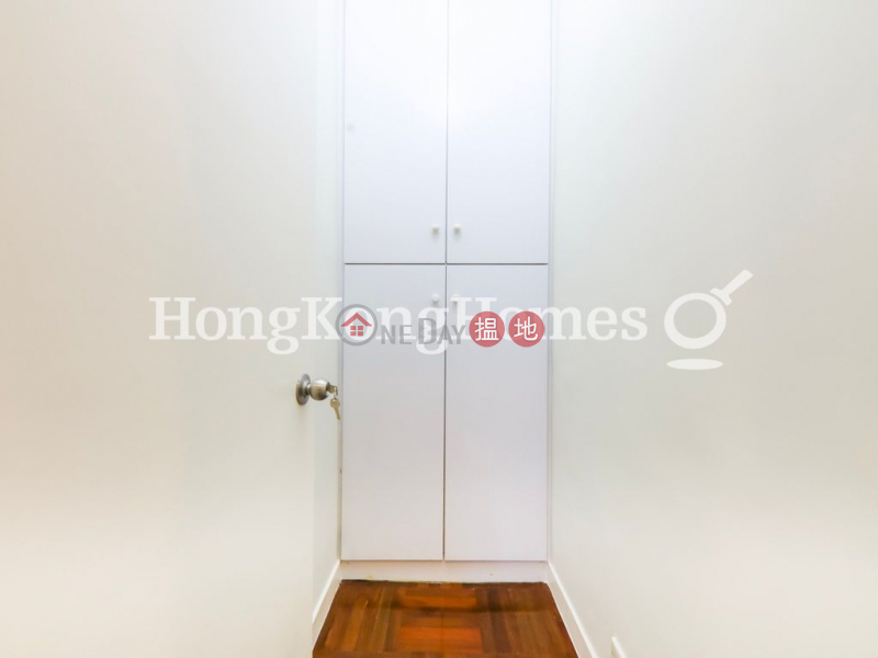 Property Search Hong Kong | OneDay | Residential | Rental Listings, 3 Bedroom Family Unit for Rent at Wing Wai Court