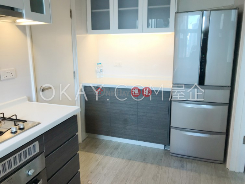 HK$ 25M | Robinson Place, Western District Lovely 3 bedroom in Mid-levels West | For Sale