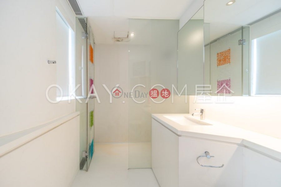 HK$ 380,000/ month | No.56 Plantation Road | Central District Exquisite house with rooftop, balcony | Rental