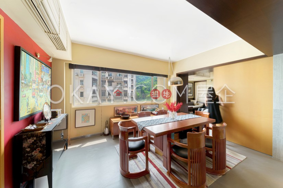 Stylish 1 bedroom with sea views & parking | For Sale | Y. Y. Mansions block A-D 裕仁大廈A-D座 Sales Listings