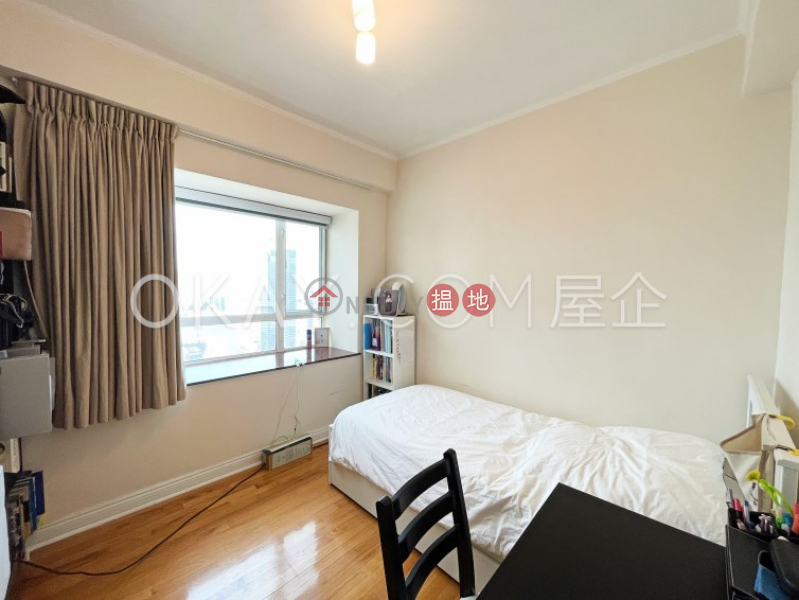 HK$ 40,000/ month | Goldwin Heights | Western District, Charming 3 bedroom on high floor | Rental
