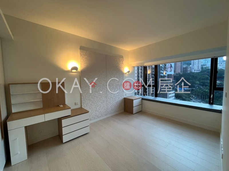HK$ 60,000/ month | The Royal Court | Central District Stylish 2 bedroom in Mid-levels Central | Rental
