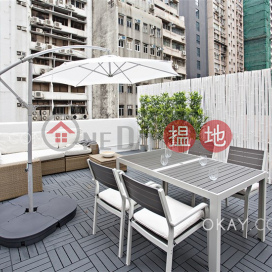 Gorgeous 1 bedroom on high floor with rooftop | For Sale | Wing Lok Mansion 永樂大廈 _0