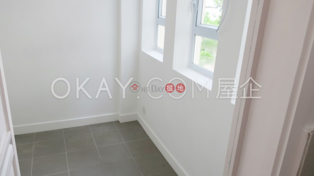 HK$ 67,000/ month 6 - 12 Crown Terrace, Western District Luxurious 3 bedroom with parking | Rental