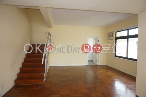 Efficient 4 bedroom with rooftop & parking | Rental | House A1 Stanley Knoll 赤柱山莊A1座 _0
