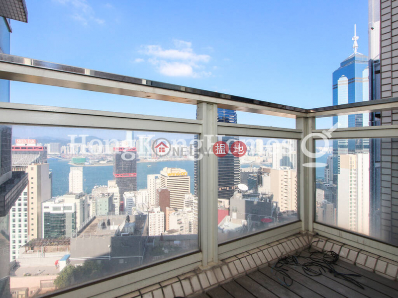3 Bedroom Family Unit for Rent at Centrestage, 108 Hollywood Road | Central District, Hong Kong | Rental HK$ 40,000/ month