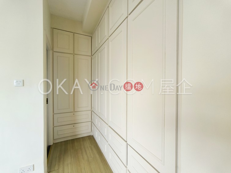 HK$ 33M | Tower 1 37 Repulse Bay Road, Southern District, Gorgeous 2 bed on high floor with sea views & parking | For Sale