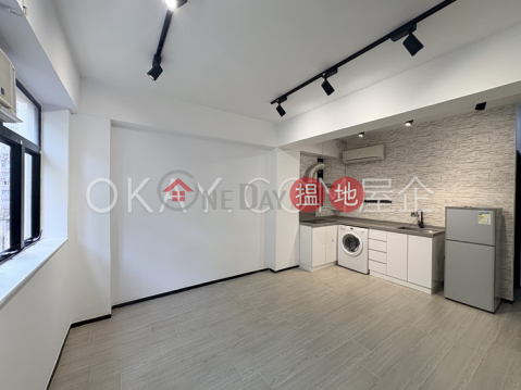 Cozy 3 bedroom on high floor | Rental, Hing Yue Mansion 興裕大廈 | Wan Chai District (OKAY-R408169)_0