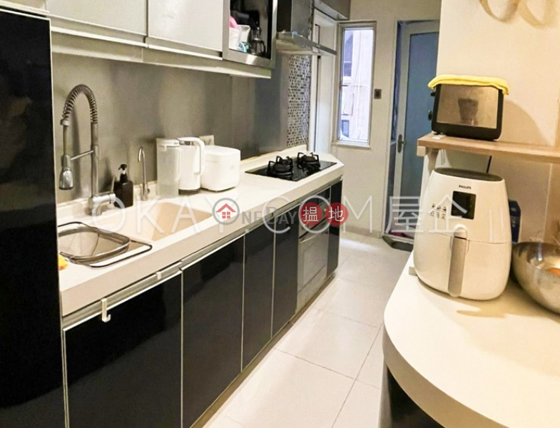 Broadview Mansion, Low | Residential Sales Listings | HK$ 10.8M