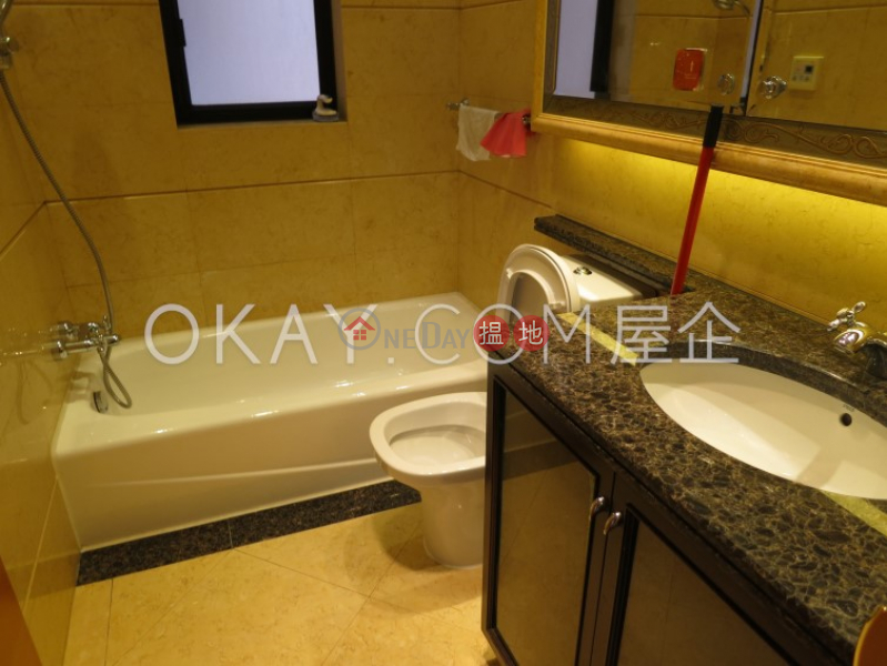 Property Search Hong Kong | OneDay | Residential Sales Listings | Beautiful 3 bedroom in Kowloon Station | For Sale
