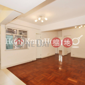 3 Bedroom Family Unit for Rent at Tai Shing Building