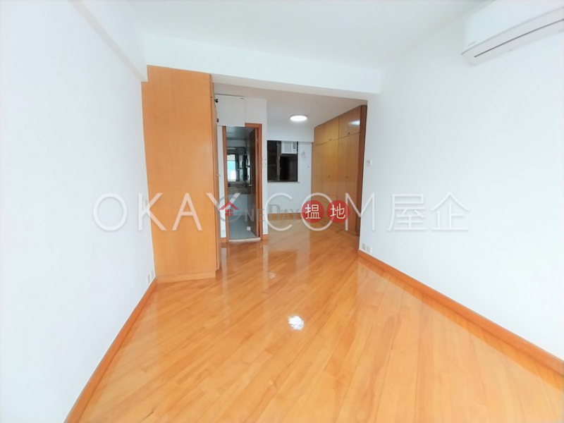 Gorgeous 2 bedroom with parking | Rental, Block B Grandview Tower 慧景臺 B座 Rental Listings | Eastern District (OKAY-R39586)